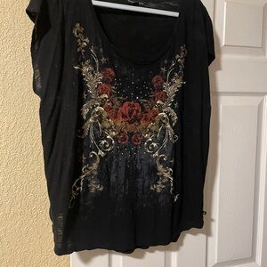 Rock & Republic Black Top with Red Floral Design great condition sz xl
